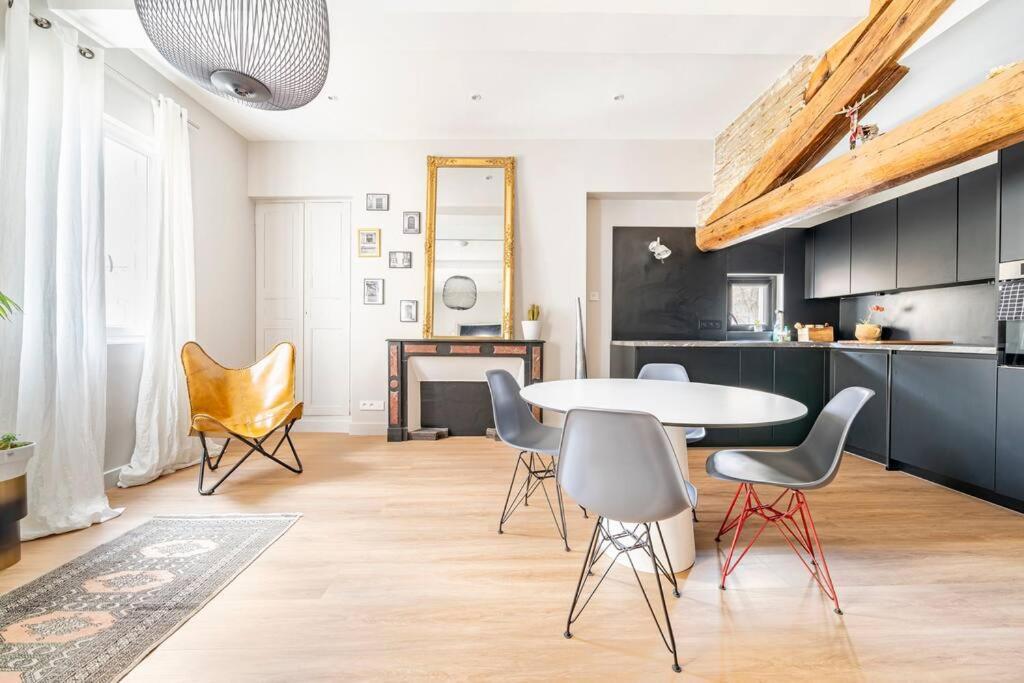 Superbe Appartement Intramuros Авиньон Экстерьер фото