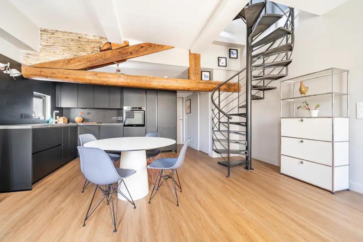 Superbe Appartement Intramuros Авиньон Экстерьер фото